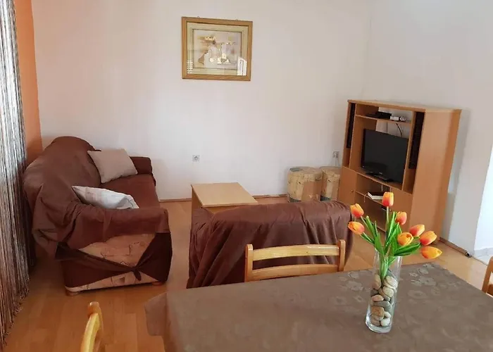 Jakov Apartment *