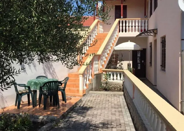 Jakov Apartment *