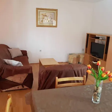 Jakov - Old Town Center Apartment *