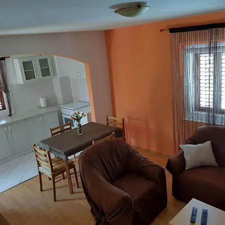 Jakov - Old Town Center Apartment *