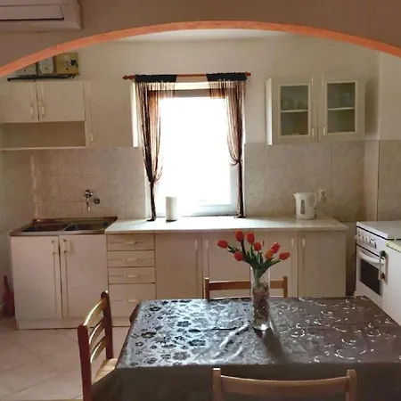 Apartment Jakov - Old Town Center *